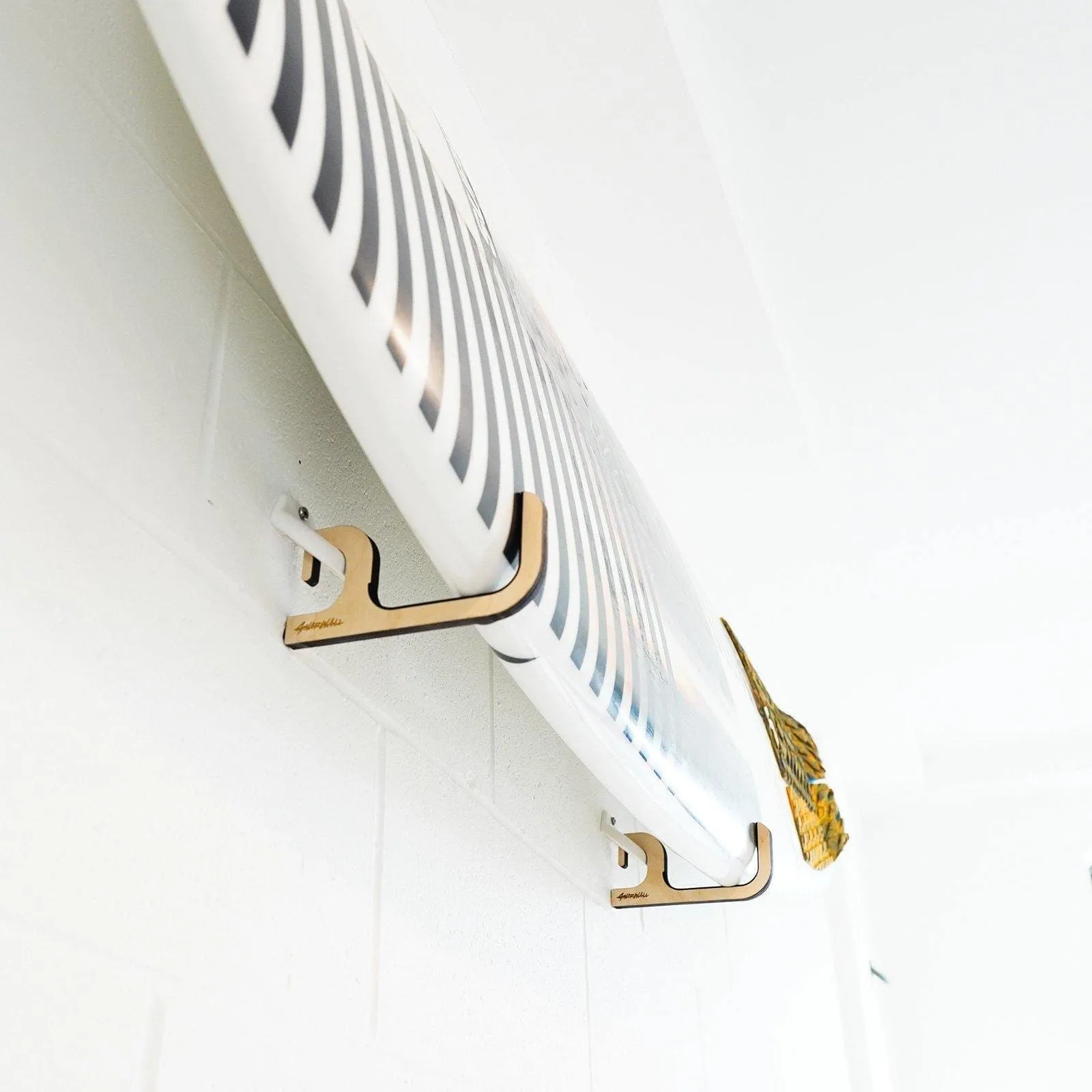 Gnarwall Horizontal Hangers - Birch - Medium