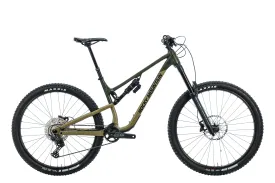Rocky Mountain Altitude Alloy 30 Mountain Bike - 2022, Large