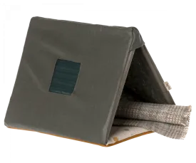 Single Tent, Mouse