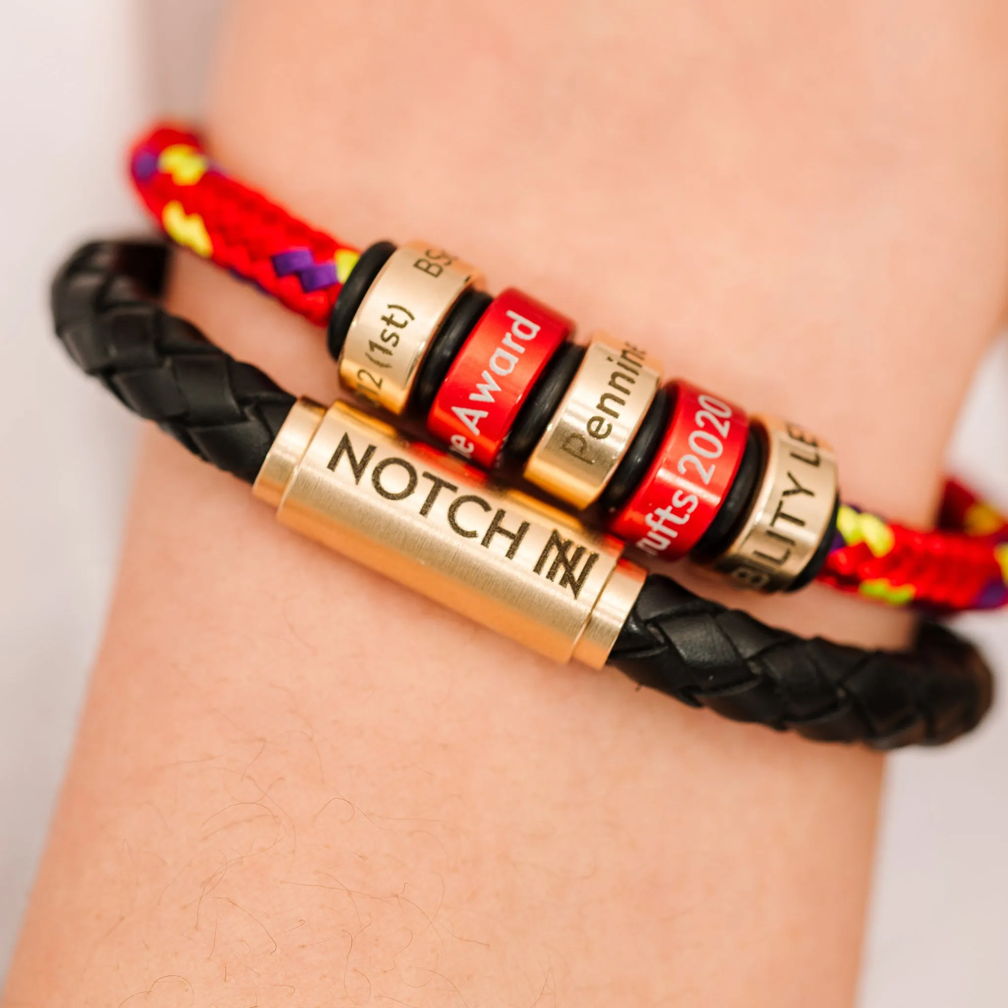 Snowboarding NOTCH Charm