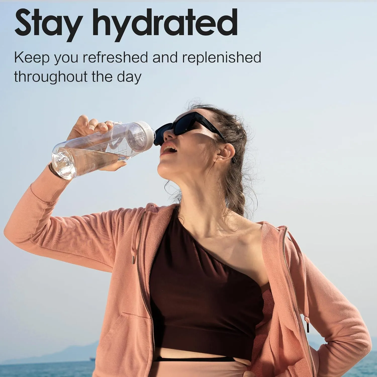 Water Bottle 32oz, clear water bottle with Chug Lid and Carry Handle, Reusable, Tritan, BPA Free, Hiking Water Bottle Suitable for Travel, Outdoors, Gym, Travel, Home, School (Clear)